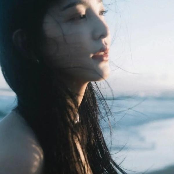 放学后失眠的你封面